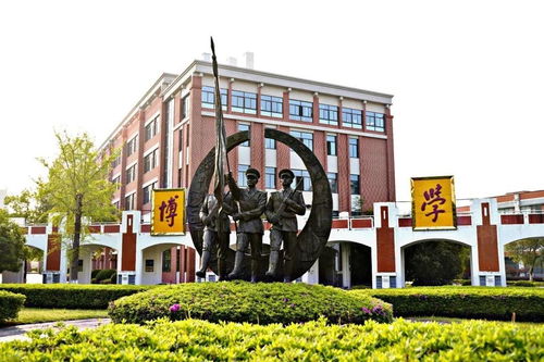参加高考的同学注意啦 27所中国军校,等你报考